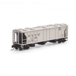 Athearn N PS-2 2893 3-Bay Covered Hopper, P&LE #1782