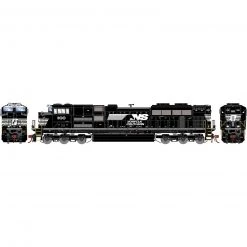 Athearn HO SD70ACe Locomotive, NS #1100